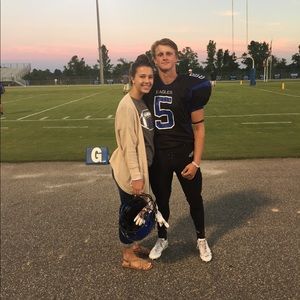 Meet your Posher, Ariel